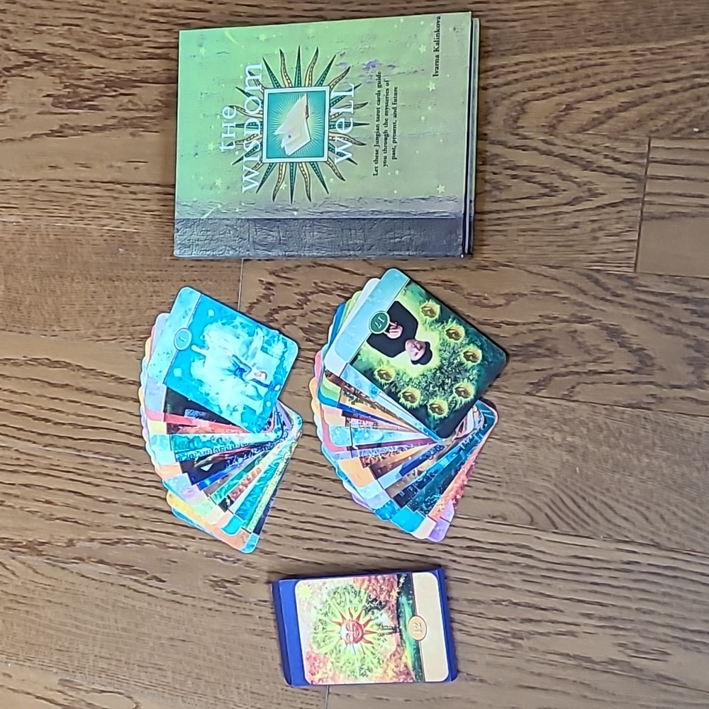 EUC Vintage Wisdom Well Jungian Tarot Cards
